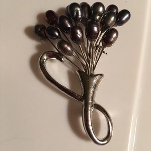 Pretty Fresh water pearl Brooch